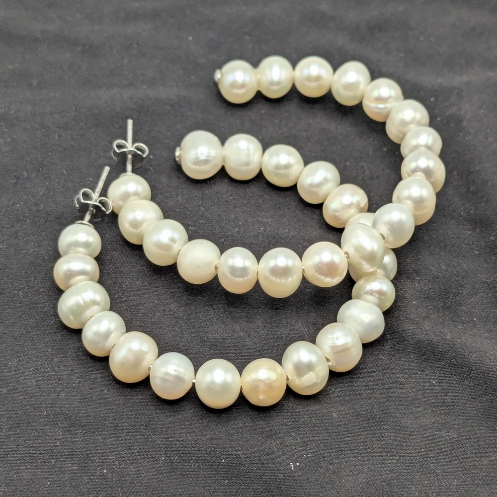 PRICE DROP White Cultured Freshwater Pearl Earrings. NWOT. Post, hoops.